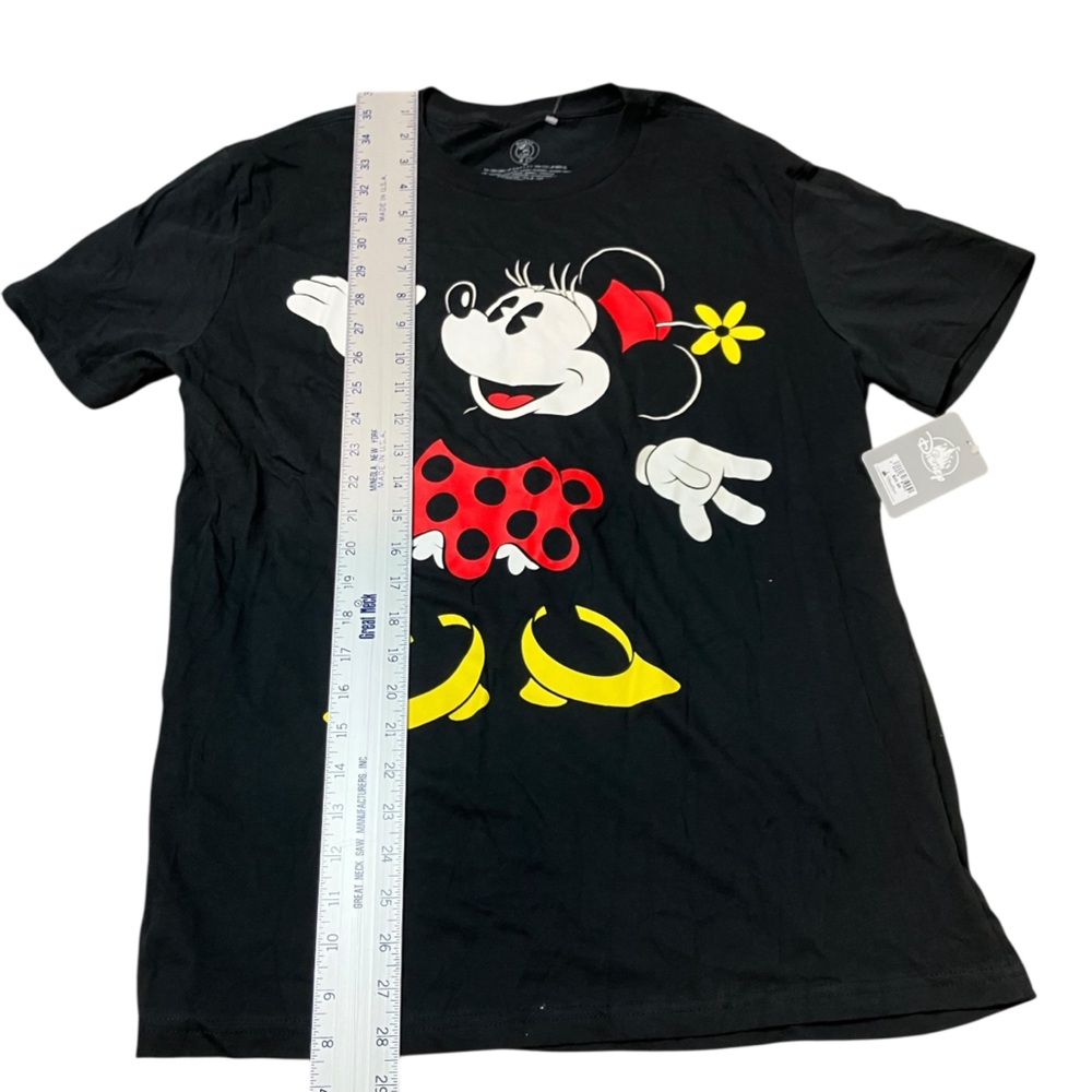 Disney Parks Men’s M Minnie‎ Mouse T-Shirt Ears Flower World Fun Retro Polka Dot - Picture 3 of 9